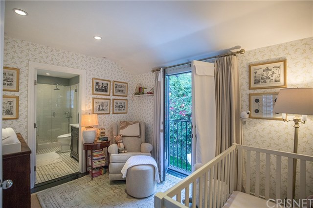 8809 Evanview Drive Los Angeles, CA 90069 - Photo 24 of 46