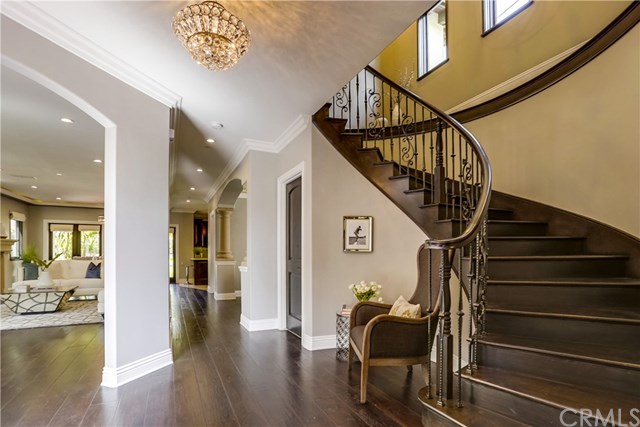 1065 Avenue B Redondo Beach, CA 90277 - Photo 4 of 51