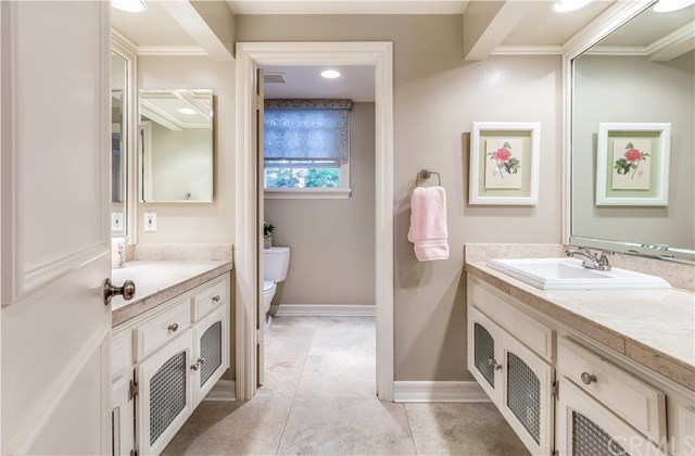 10 Rolling Brook Irvine, CA 92603 - Photo 28 of 45