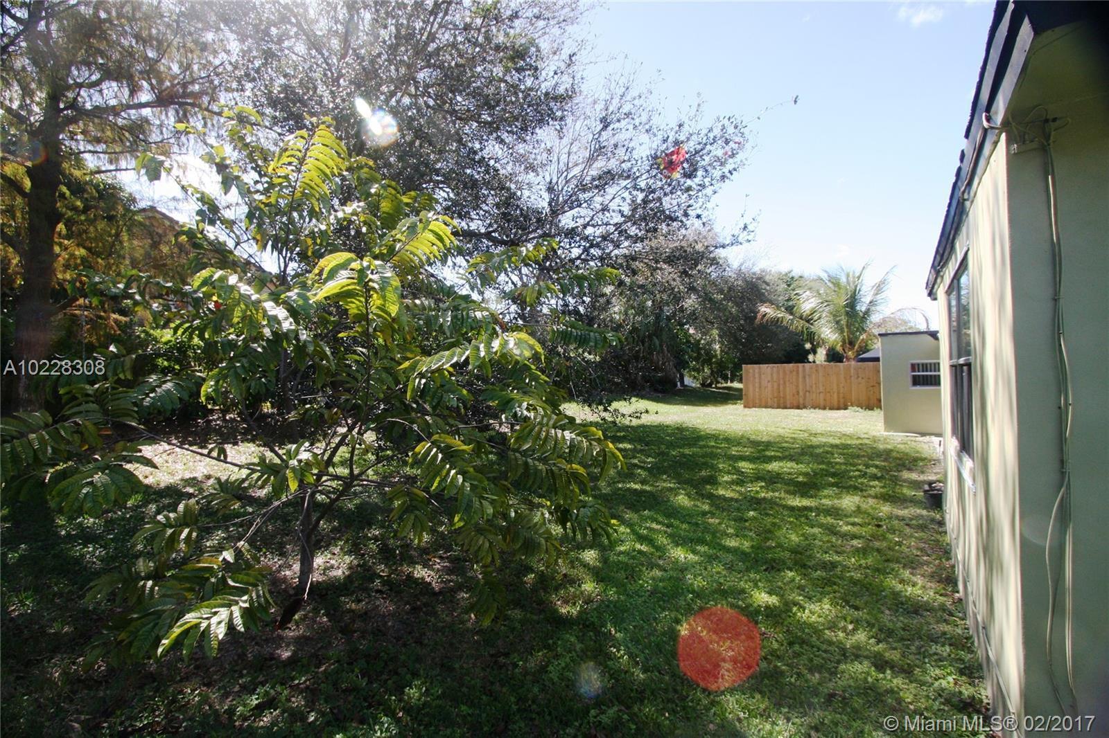 10730 Emperor Street Boca Raton, FL 33428 - Photo 2 of 24