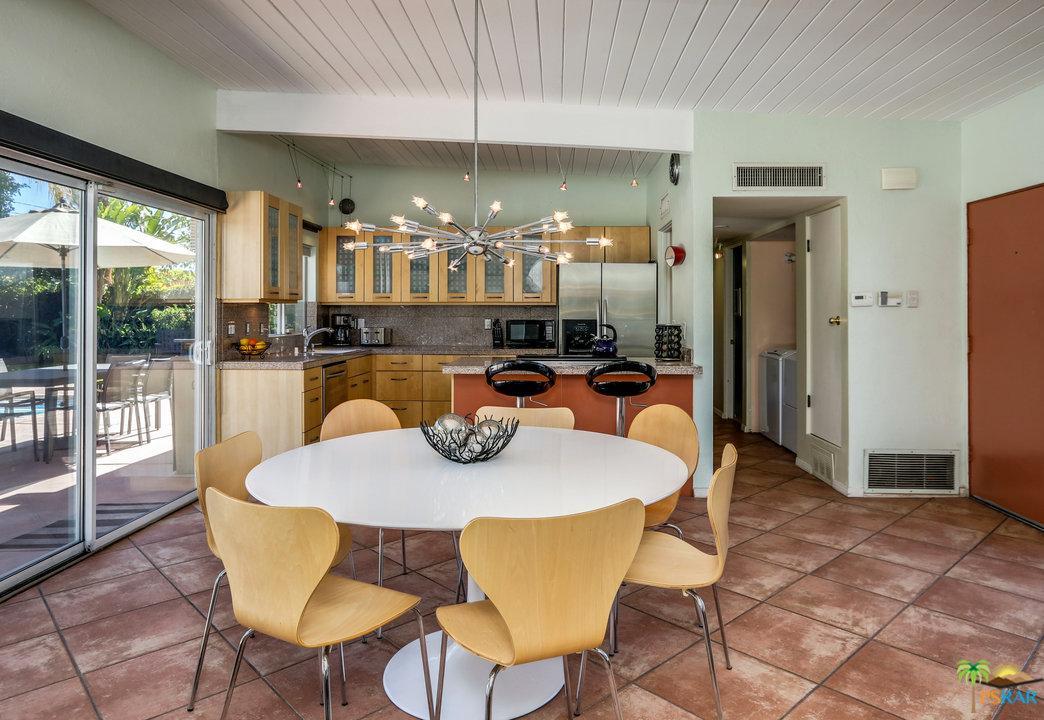 680 South Compdre Road Palm Springs, CA 92264 - Photo 11 of 36