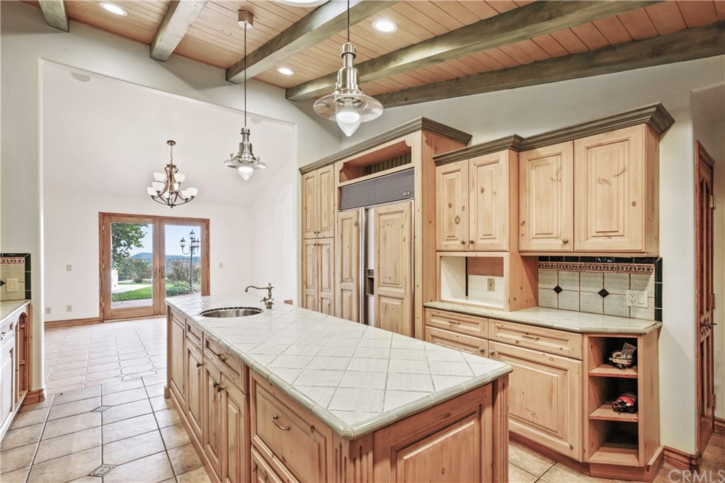 2380 Roscomare Road Los Angeles, CA 90077 - Photo 25 of 51