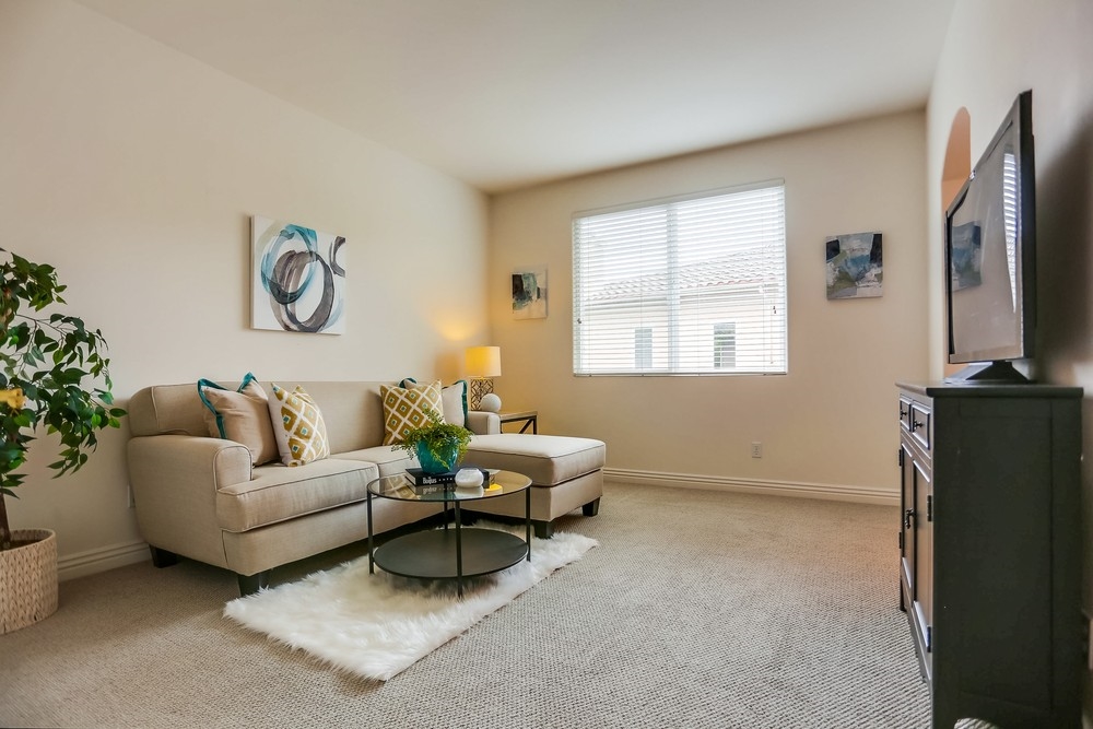 1693 Docena Road Carlsbad, CA 92011 - Photo 16 of 25