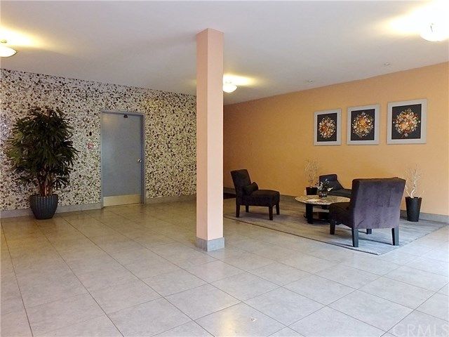 $420,000 | 1139 East Ocean Boulevard, Unit 108, Long Beach, CA 90802