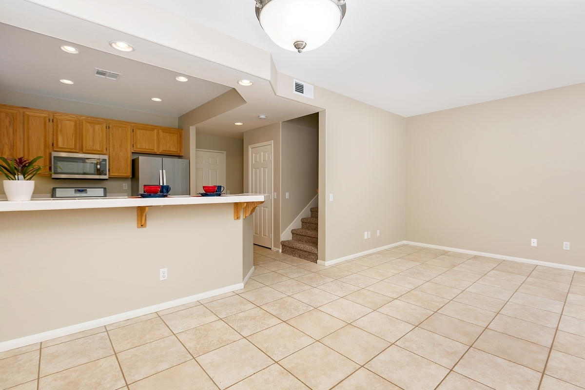 1444 Rancho Rose Way, Unit 1 Oceanside, CA 92057 - Photo 9 of 25 Gallery Image 9