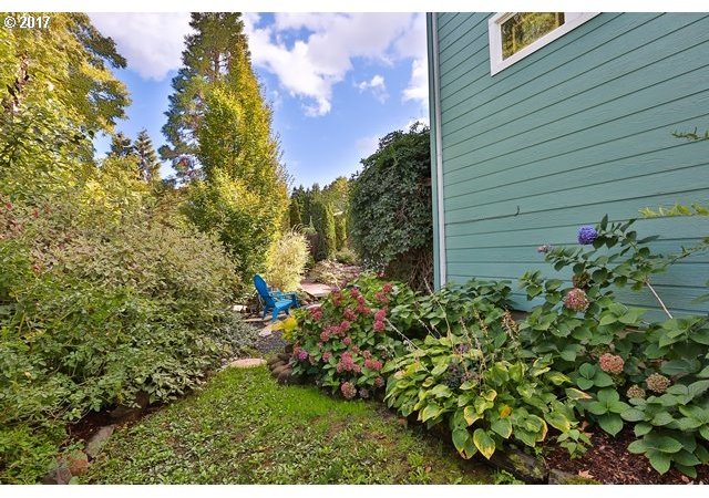 609 Ridgeview Court Hood River, OR 97031 - Photo 28 of 31 Gallery Image 28