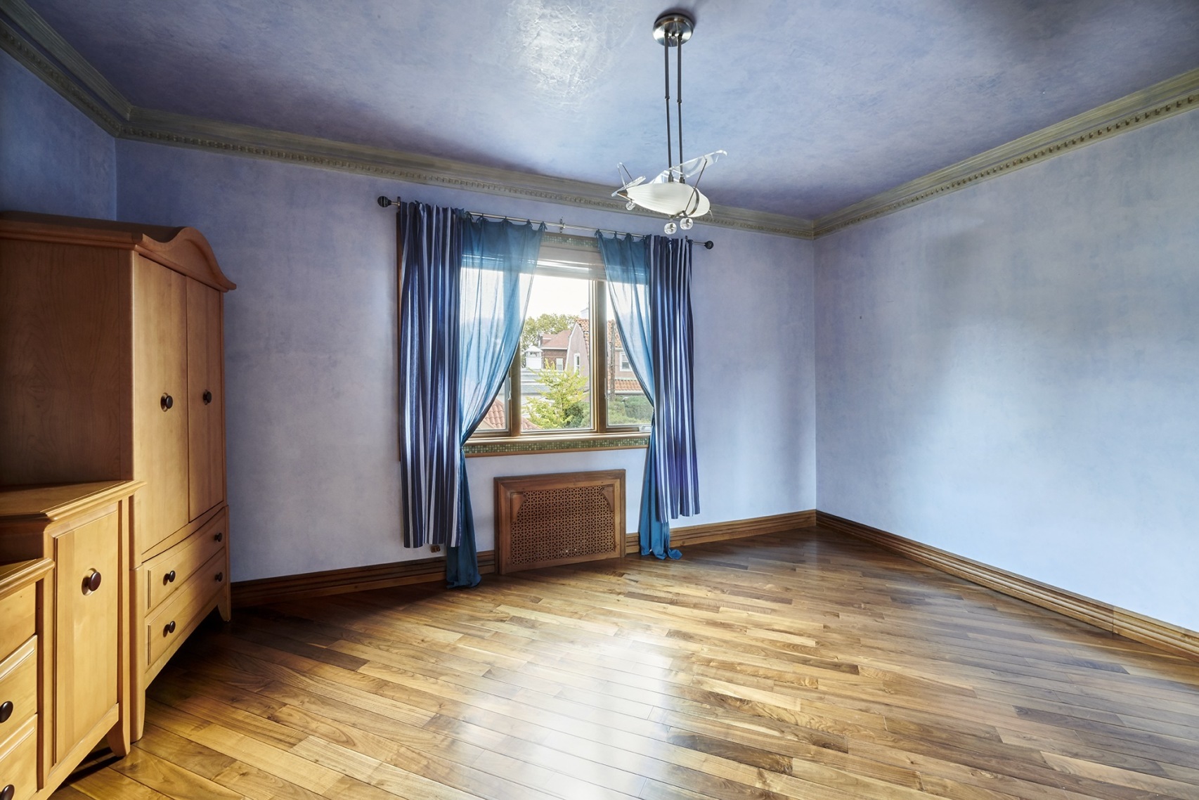 8375 Shore Road Brooklyn, NY 11209 - Photo 11 of 17