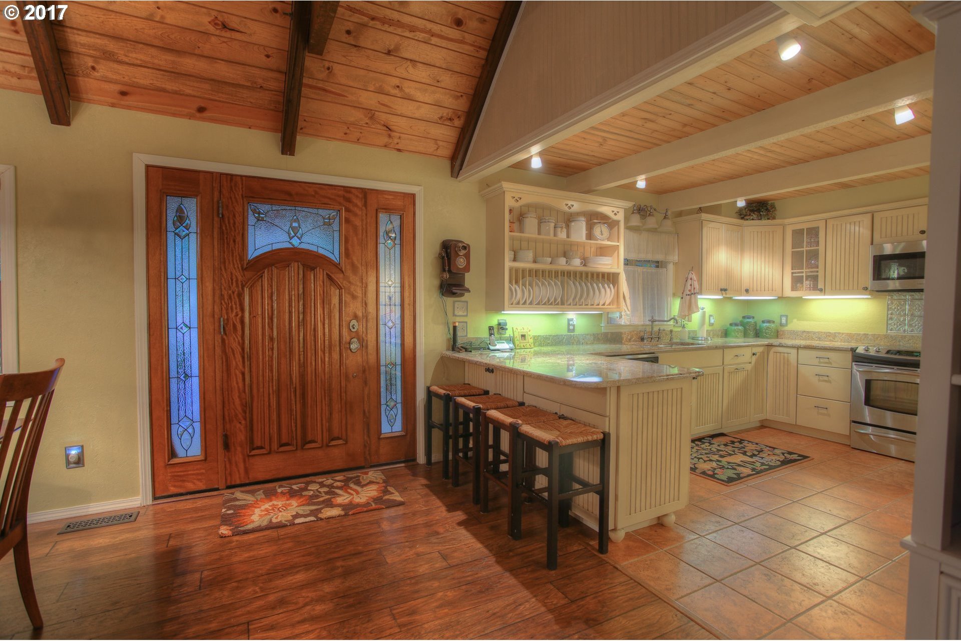 61 Shrum Road Carson, WA 98610 - Photo 4 of 32 Gallery Image 4
