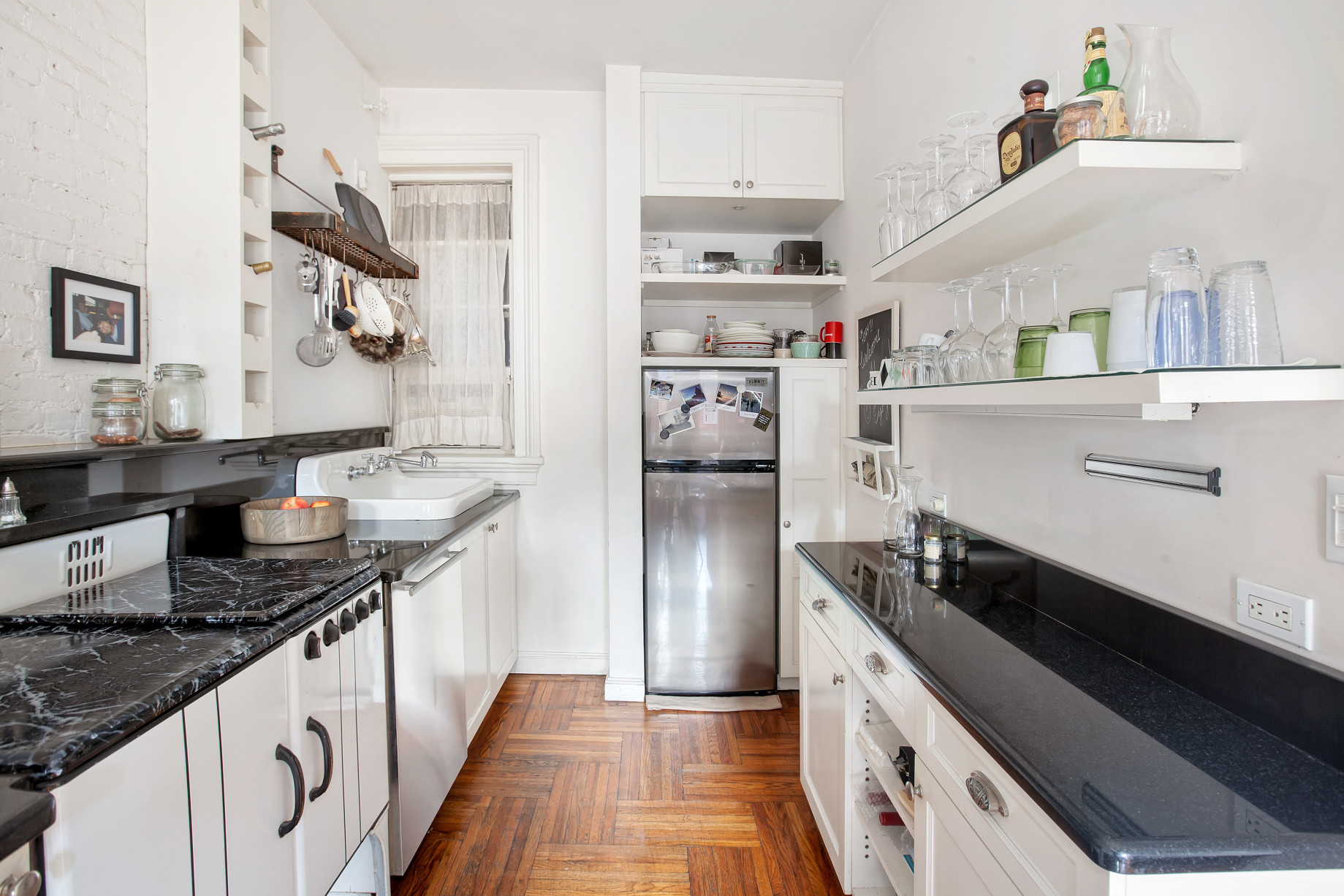 195 Prince Street, Unit 4S Manhattan, NY 10012 - Photo 3 of 5