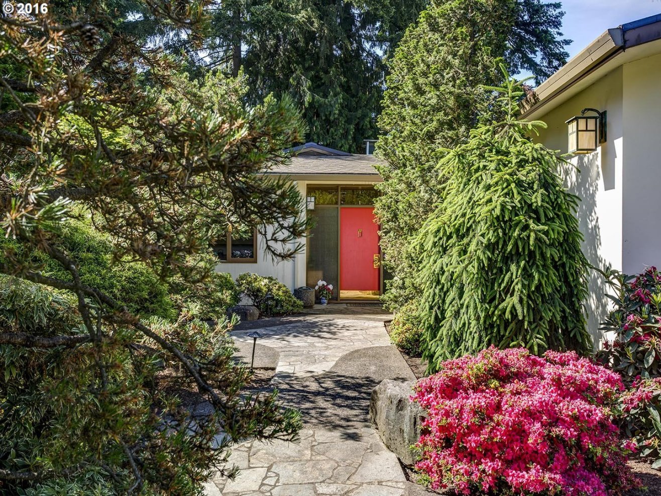 9750 Southwest Arborcrest Way Portland, OR 97225 - Photo 2 of 32 Gallery Image 2