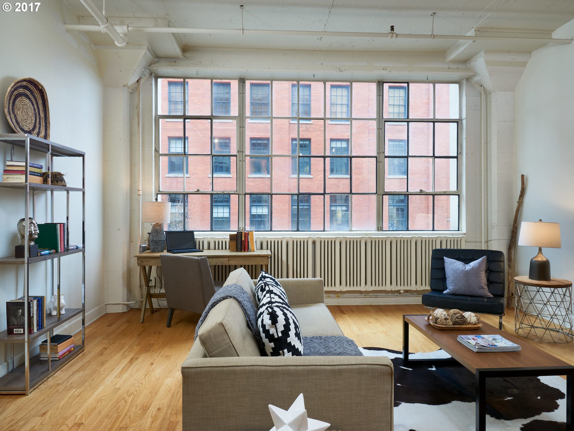 1314 Northwest Irving Street, Unit 212 Portland, OR 97209 - Photo 9 of 16