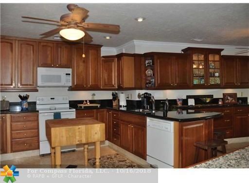 2009 Sunrise Key Boulevard Fort Lauderdale, FL 33304 - Photo 4 of 25