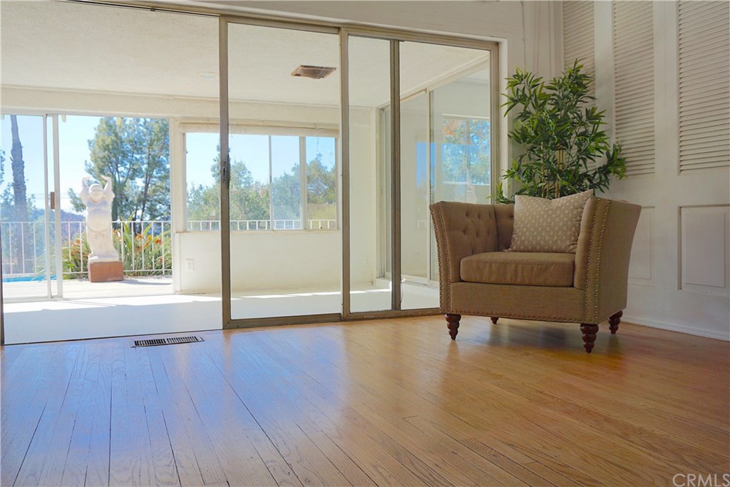 3475 Canyon Crest Road Altadena, CA 91001 - Photo 7 of 50