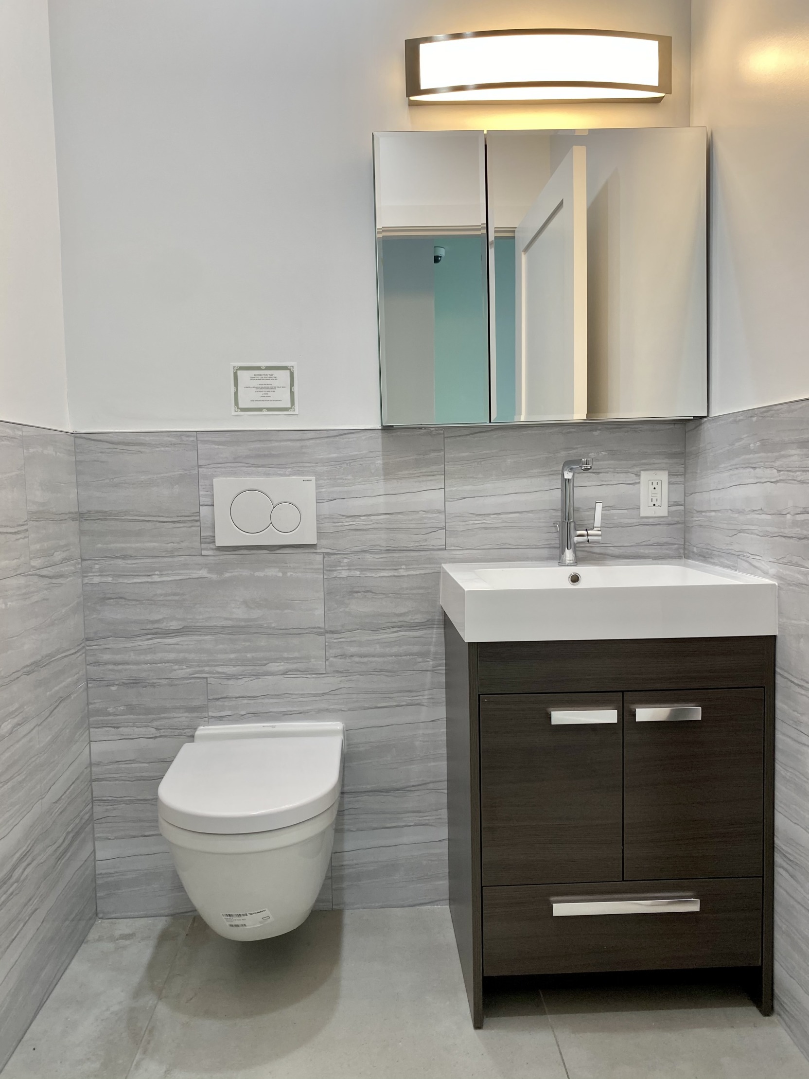 25-10 38th Avenue Queens, NY 11101 - Photo 12 of 17