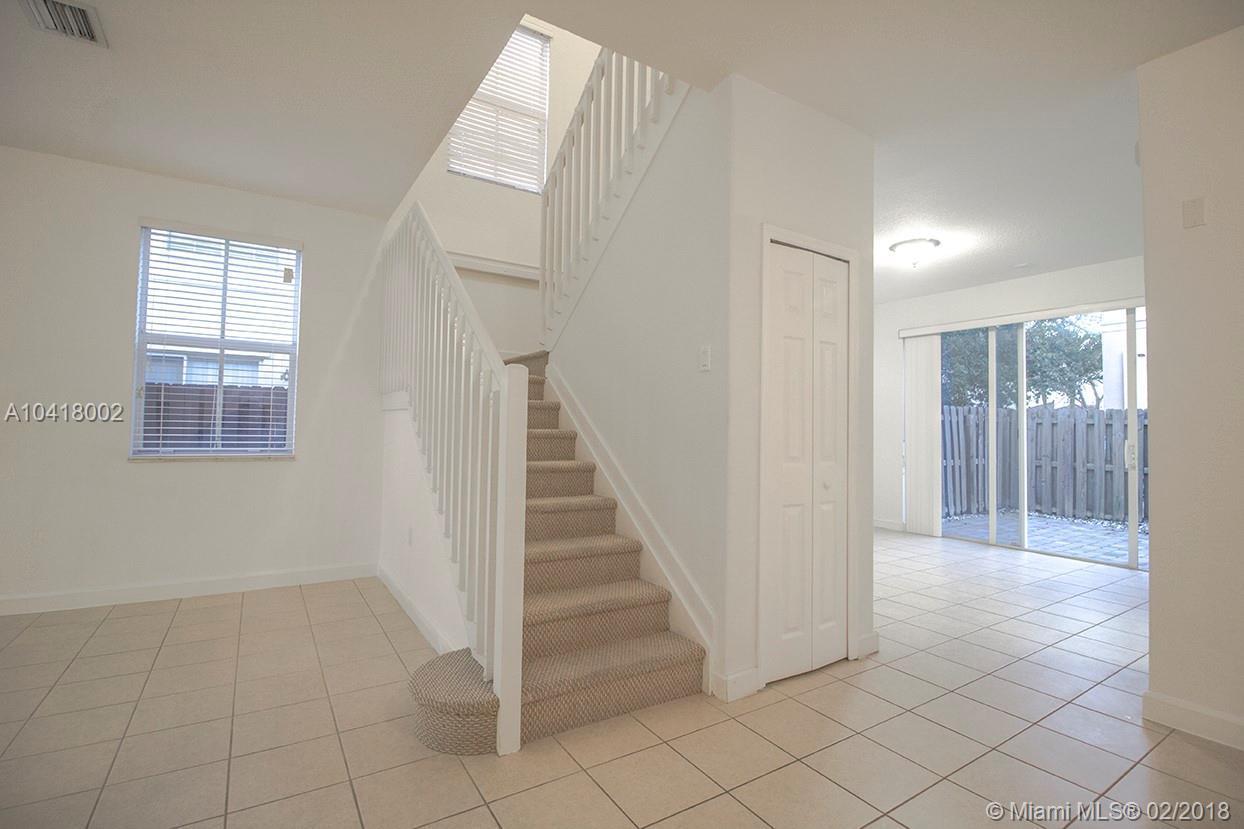 8635 Northwest 112th Path Doral, FL 33178 - Photo 15 of 29