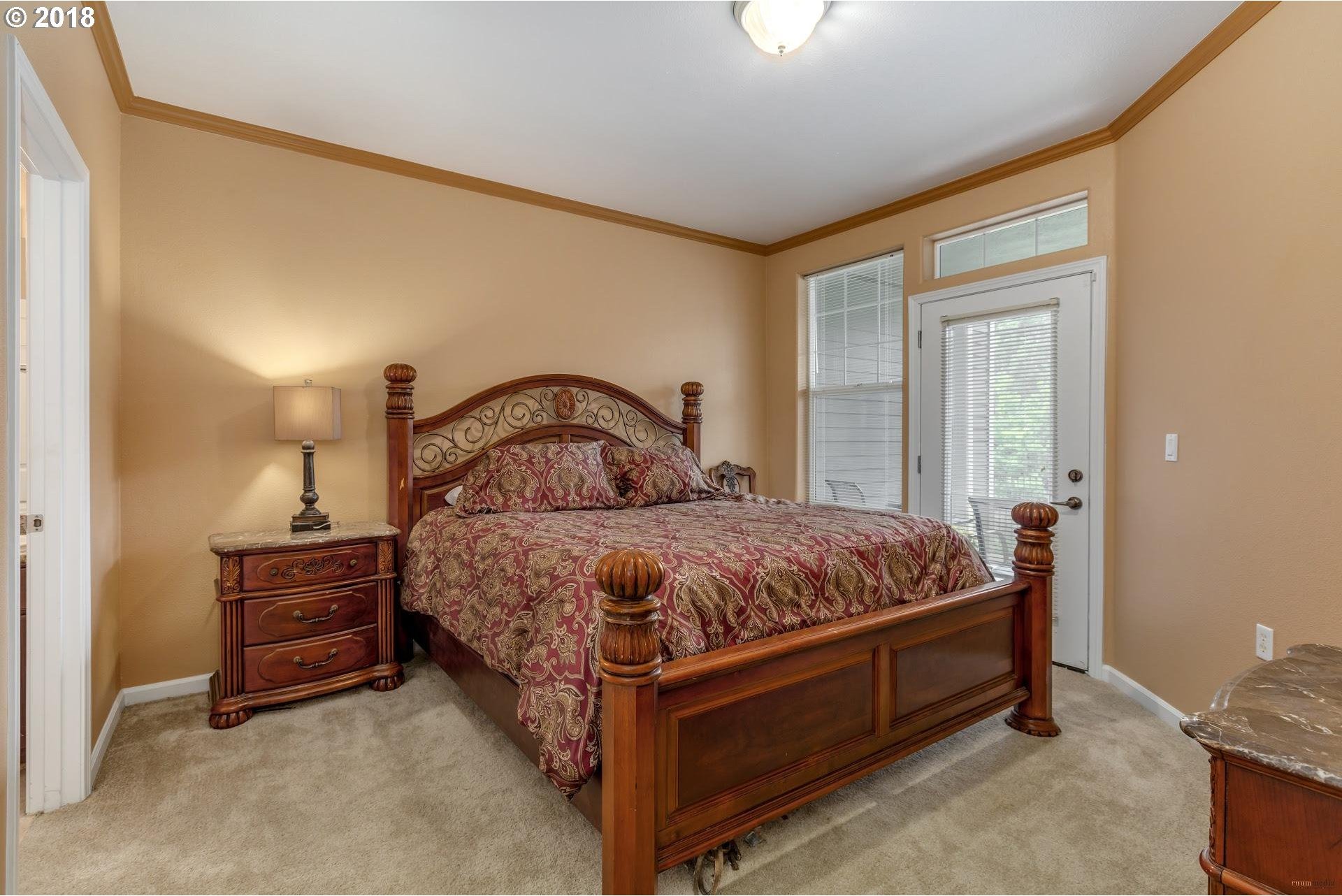 701 Springtree Lane West Linn, OR 97068 - Photo 3 of 19 Gallery Image 3
