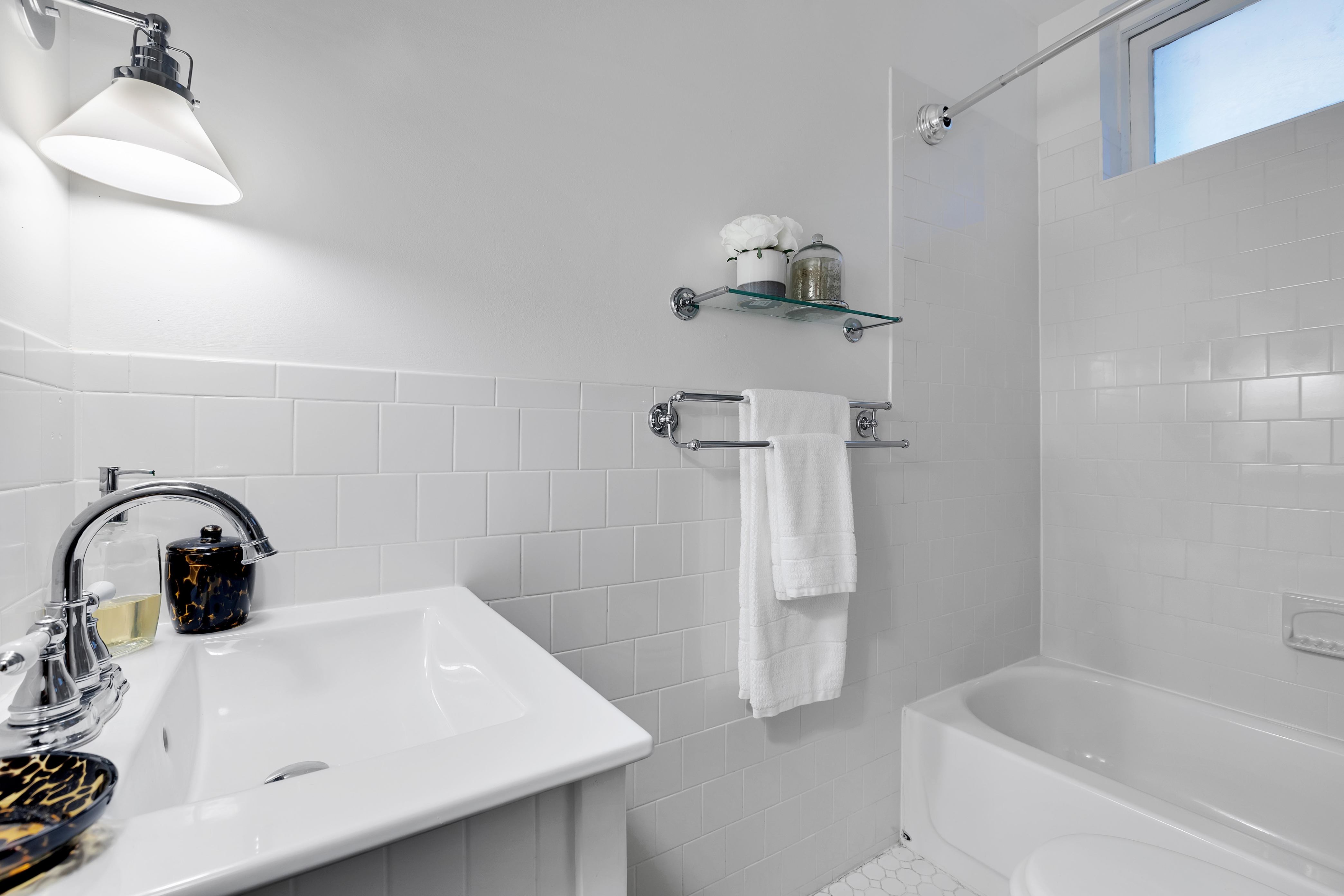 57 Thompson Street, Unit 3F Manhattan, NY 10012 - Photo 3 of 7