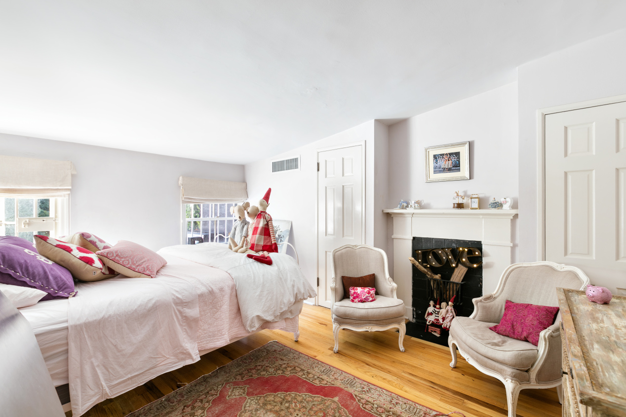 34 West 11th Street Manhattan, NY 10011 - Photo 13 of 16