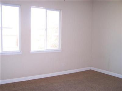 9708 Silverthorne Drive Bakersfield, CA 93314 - Photo 12 of 17