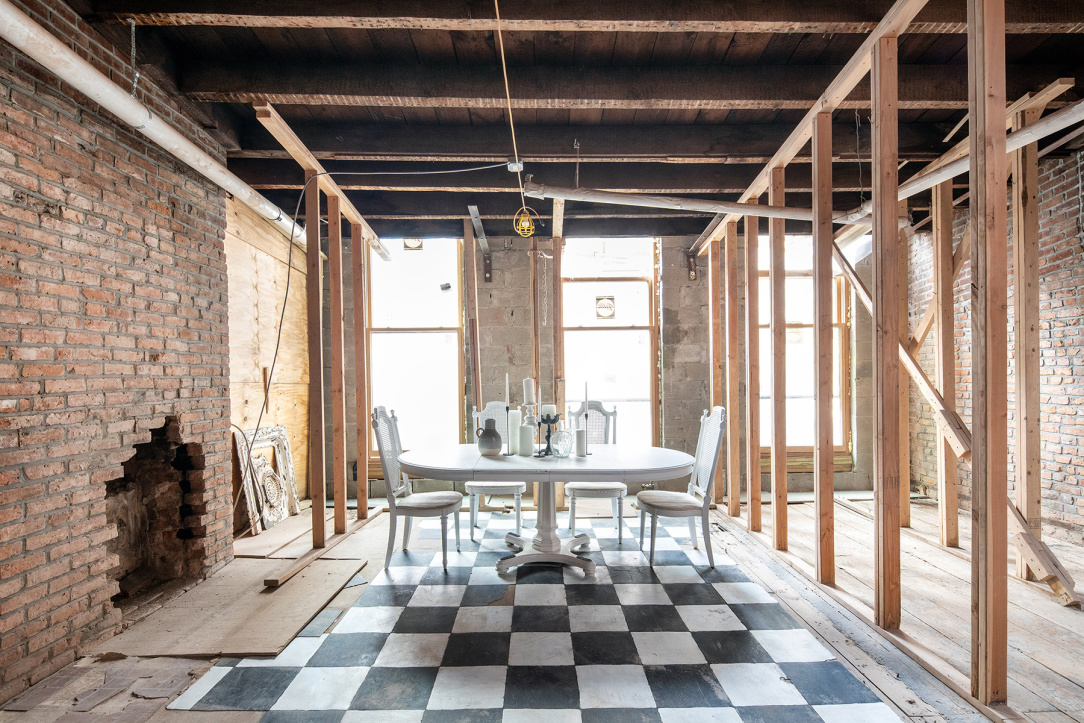 347 West 19th Street Manhattan, NY 10011 - Photo 2 of 17