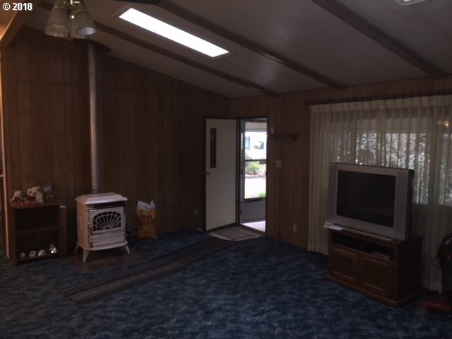 100 River Bend Road, Unit 3 Reedsport, OR 97467 - Photo 7 of 16