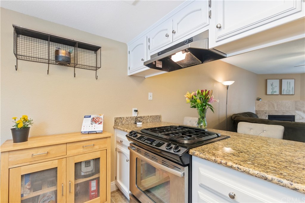 628 4th Street Paso Robles, CA 93446 - Photo 10 of 22