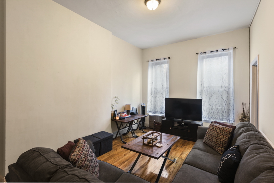 971 Lexington Avenue, Unit 3B Manhattan, NY 10021 - Photo 2 of 4