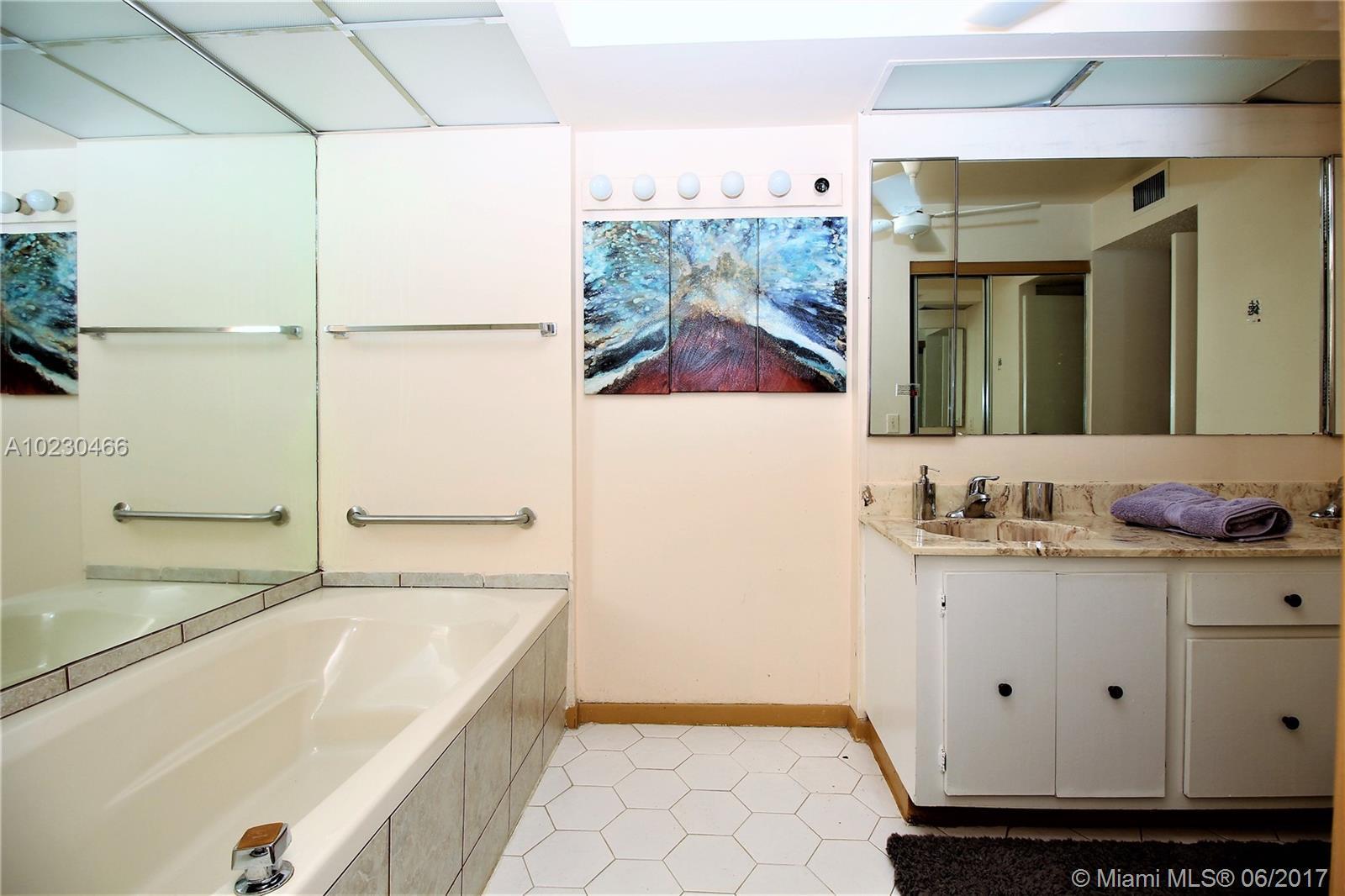 602 St Andrews Road, Unit 49 Hollywood, FL 33021 - Photo 12 of 23 Gallery Image 12