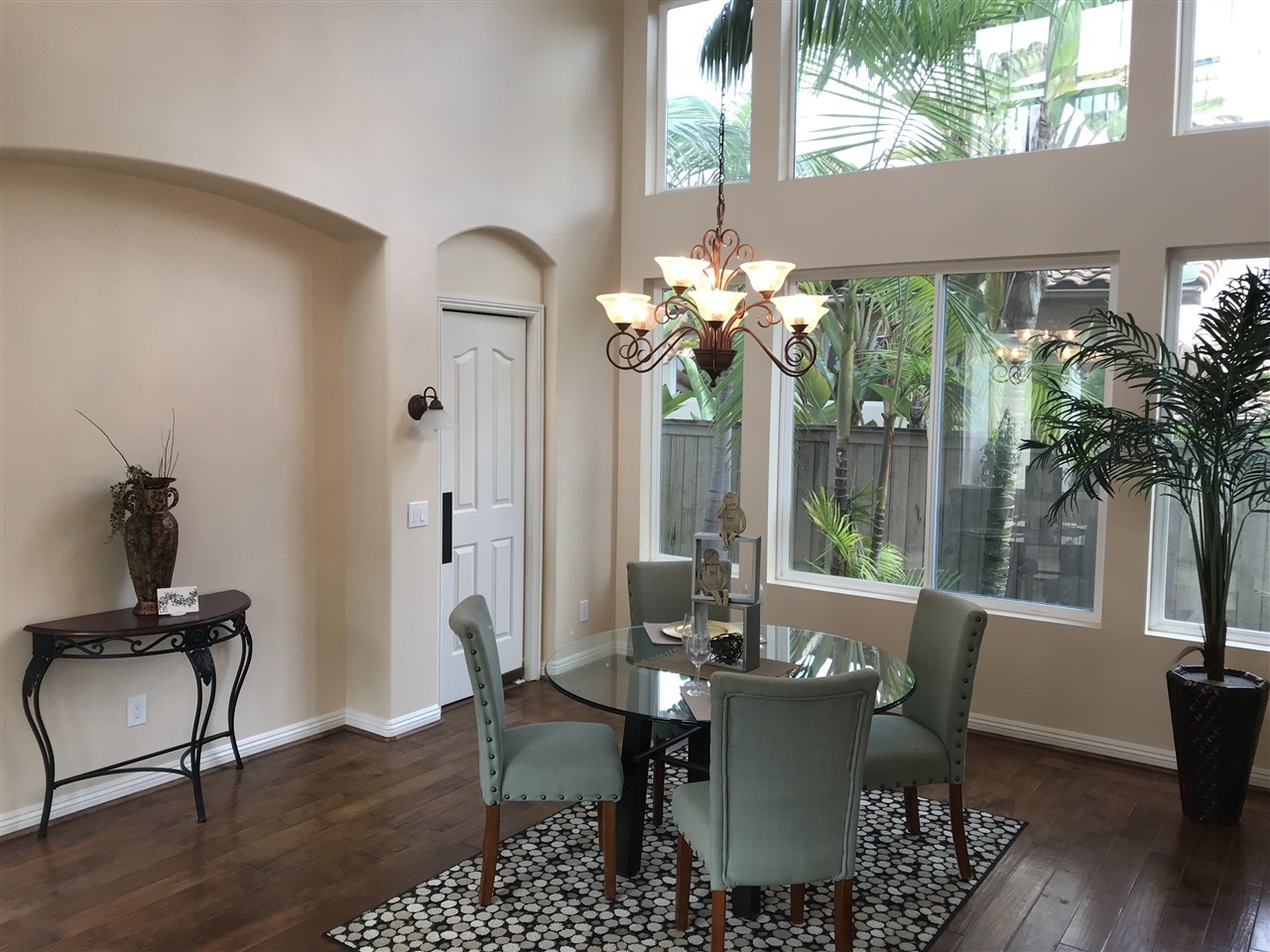 2974 Carrillo Way Carlsbad, CA 92009 - Photo 14 of 25