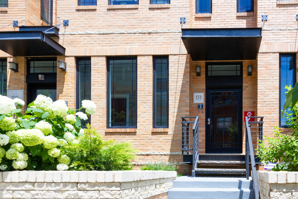 The Veranda 151 V St NW, Washington, DC 20001 - Photo 2 of 2