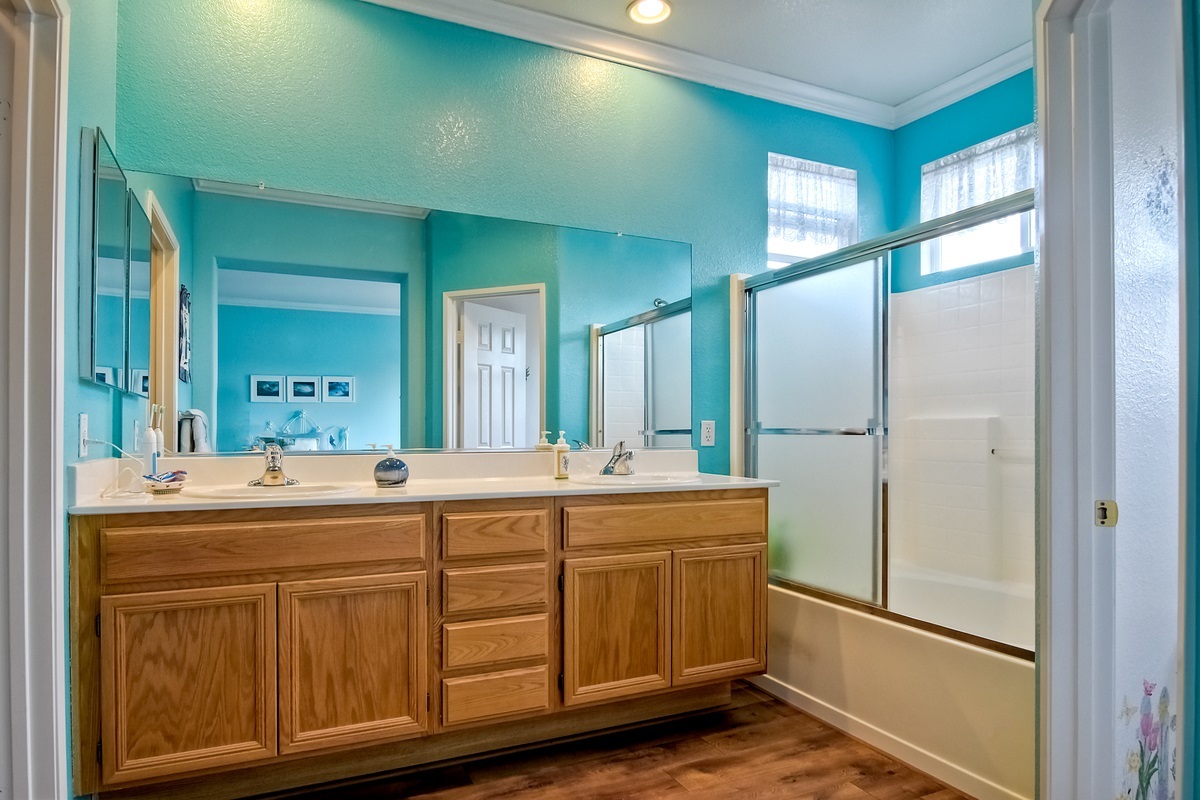 1046 Cottage Way Encinitas, CA 92024 - Photo 13 of 21 Gallery Image 13