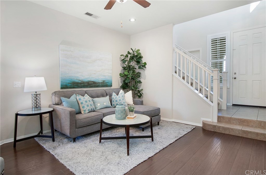 8 Fieldhouse Ladera Ranch, CA 92694 - Photo 5 of 22