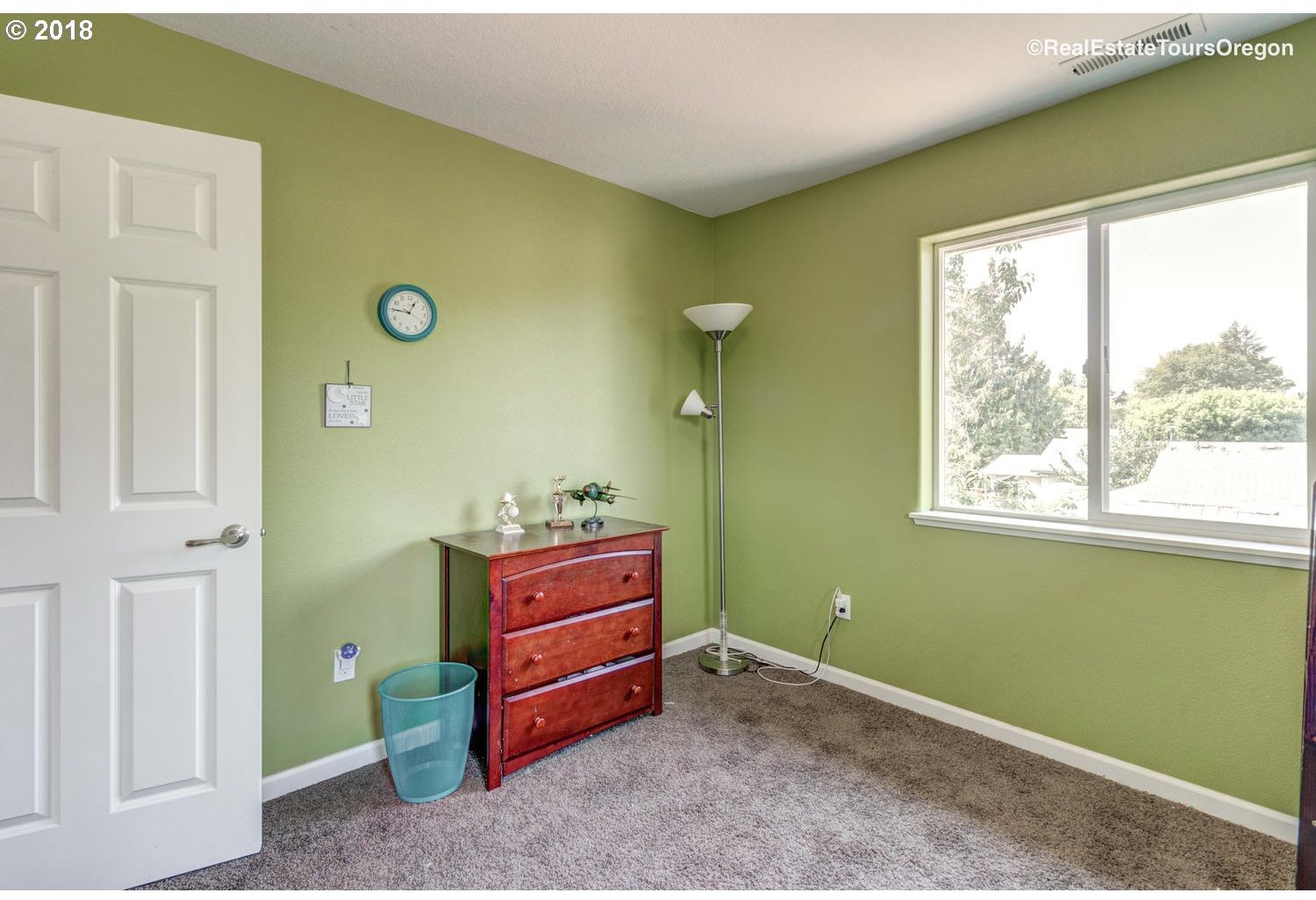 1560 North Davis Street Cornelius, OR 97113 - Photo 24 of 32