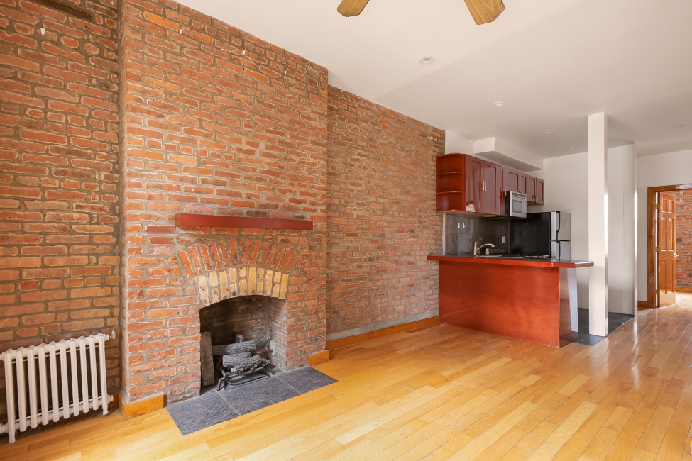 13 Cornelia Street, Unit 3AB Manhattan, NY 10014 - Photo 2 of 9