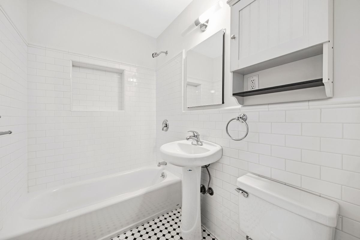 138 Baltic Street, Unit 3C Brooklyn, NY 11201 - Photo 7 of 12