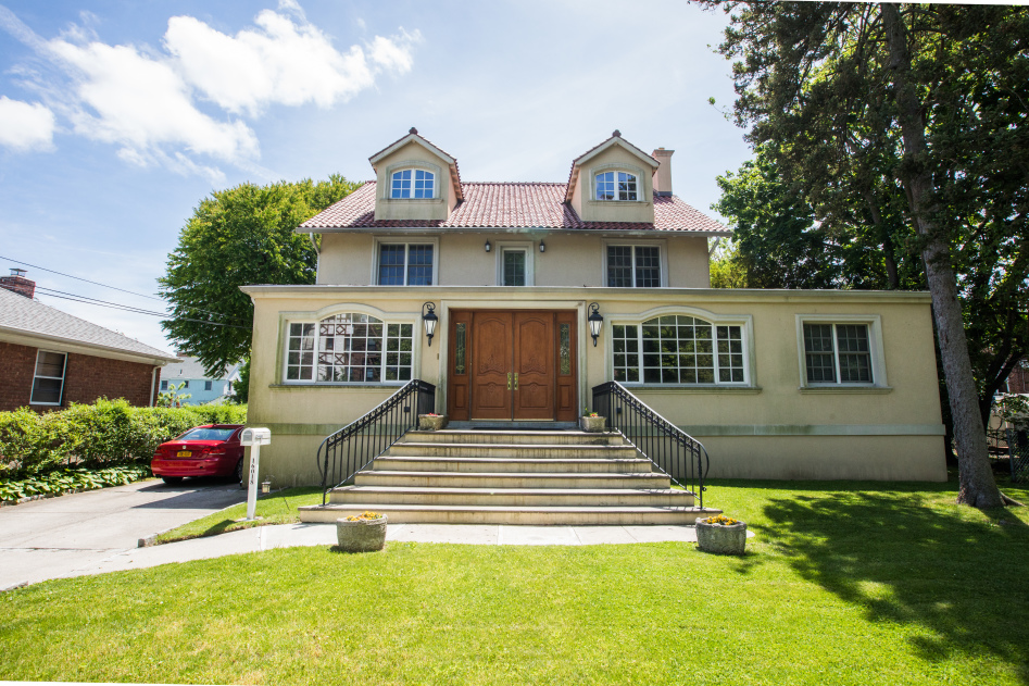 160-18 Powells Cove Boulevard, Unit MANSION Queens, NY 11357 - Photo 19 of 23