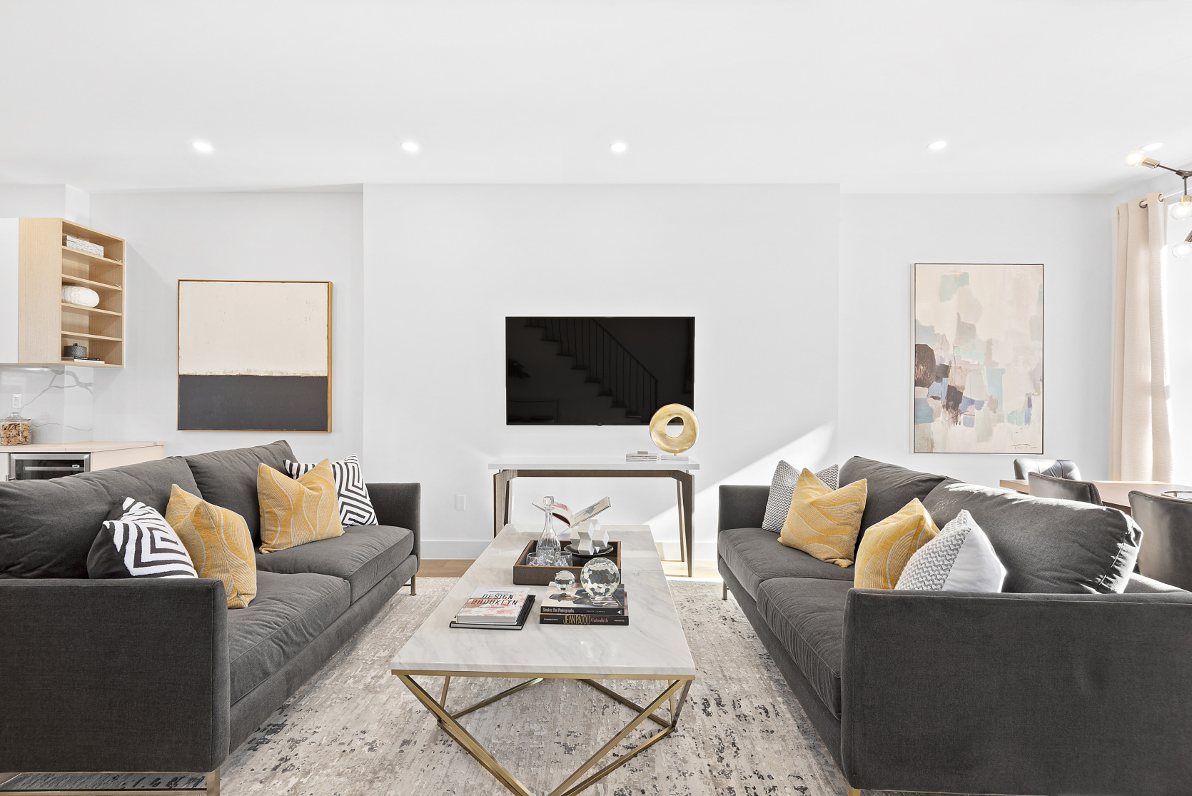 39 Hart Street Brooklyn, NY 11206 - Photo 2 of 13