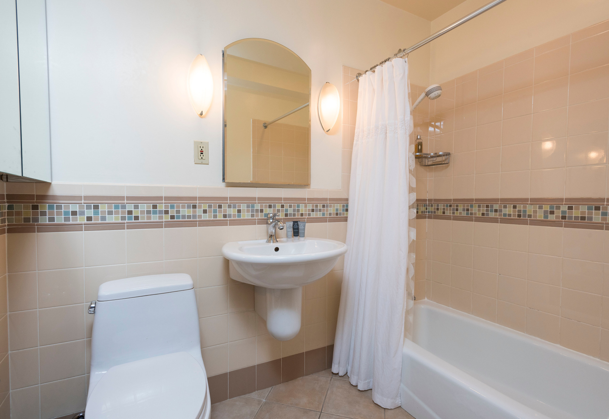 418 4th Street Brooklyn, NY 11215 - Photo 8 of 14