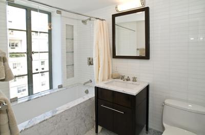 140 East 63rd Street, Unit 12E Manhattan, NY 10065 - Photo 2 of 6