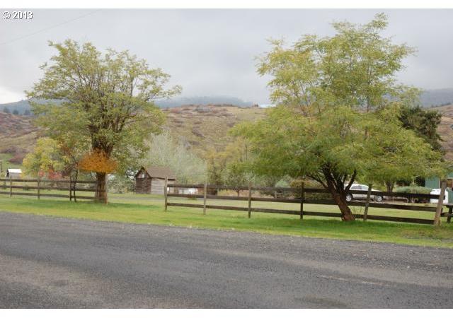 Main Condon, OR 97823 - Photo 6 of 13