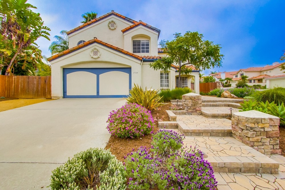 3729 Scenic Way Oceanside, CA 92056 - Photo 2 of 18