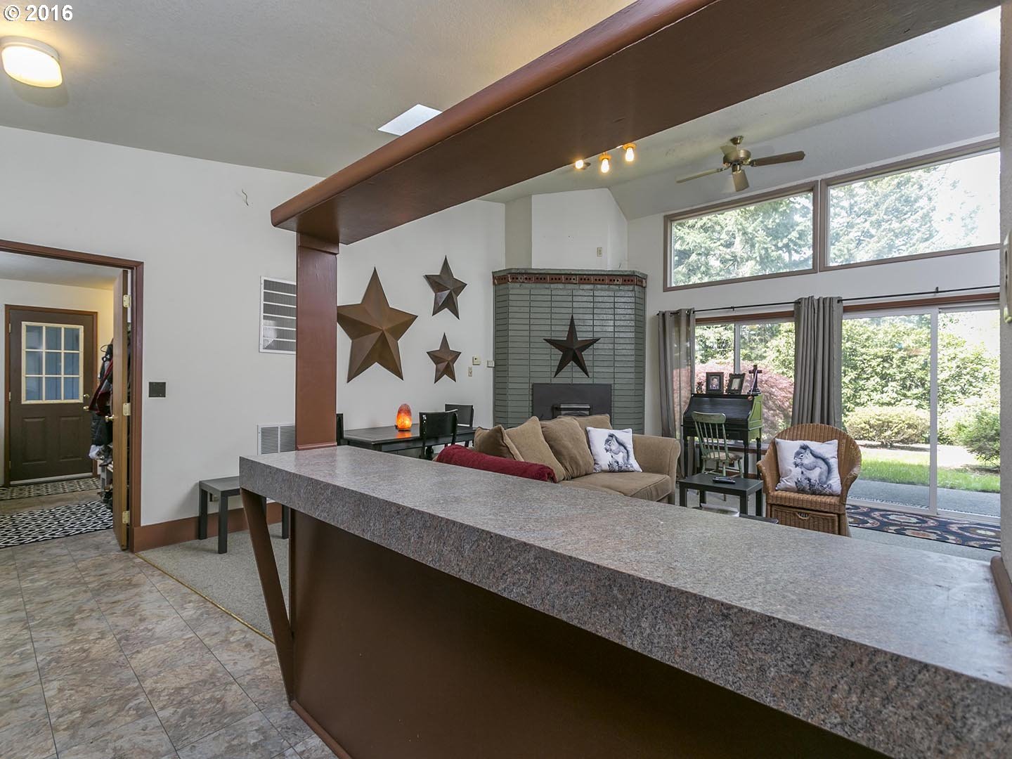 18120 Southwest McCormick Hill Road Hillsboro, OR 97123 - Photo 10 of 29 Gallery Image 10