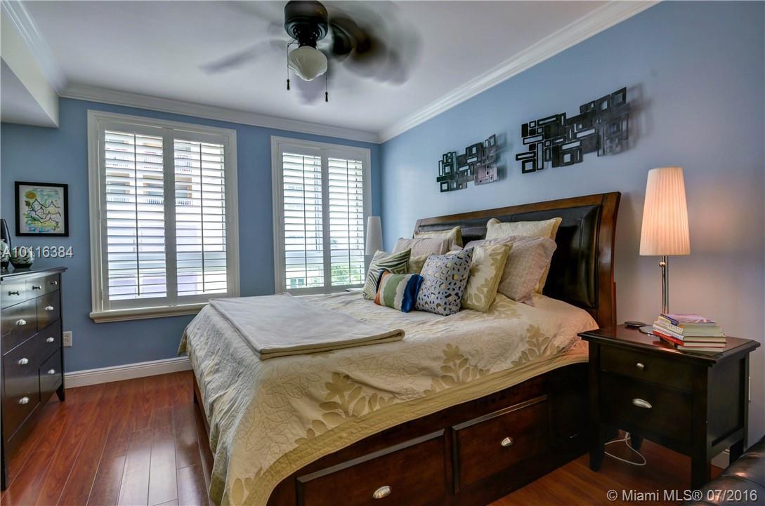 7355 Southwest 89th Street, Unit 501N Miami, FL 33156 - Photo 12 of 35