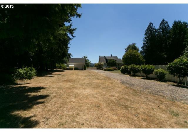 29547 Southeast Chase Road Gresham, OR 97080 - Photo 13 of 32 Gallery Image 13