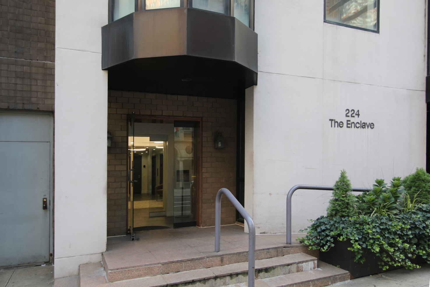 The Enclave 224 E 52nd St, Manhattan, NY 10022 - Photo 3 of 3