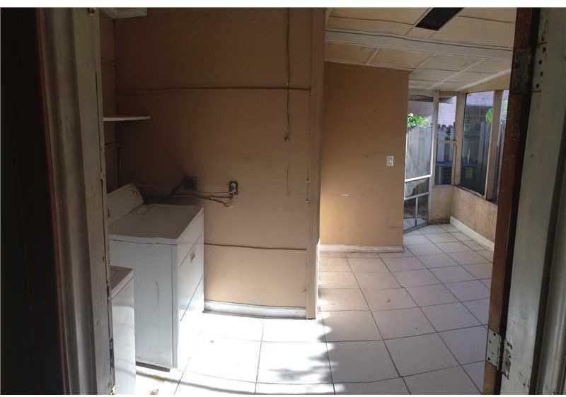 11535 Southwest 7th Street Miami, FL 33174 - Photo 6 of 10