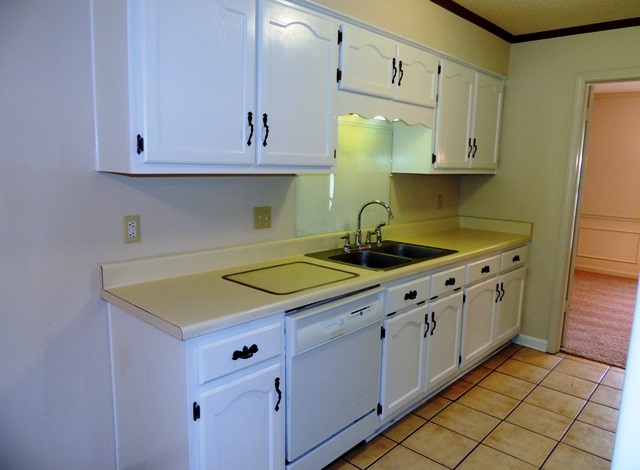 7514 Lowrance Road Memphis, TN 38125 - Photo 6 of 24 Gallery Image 6