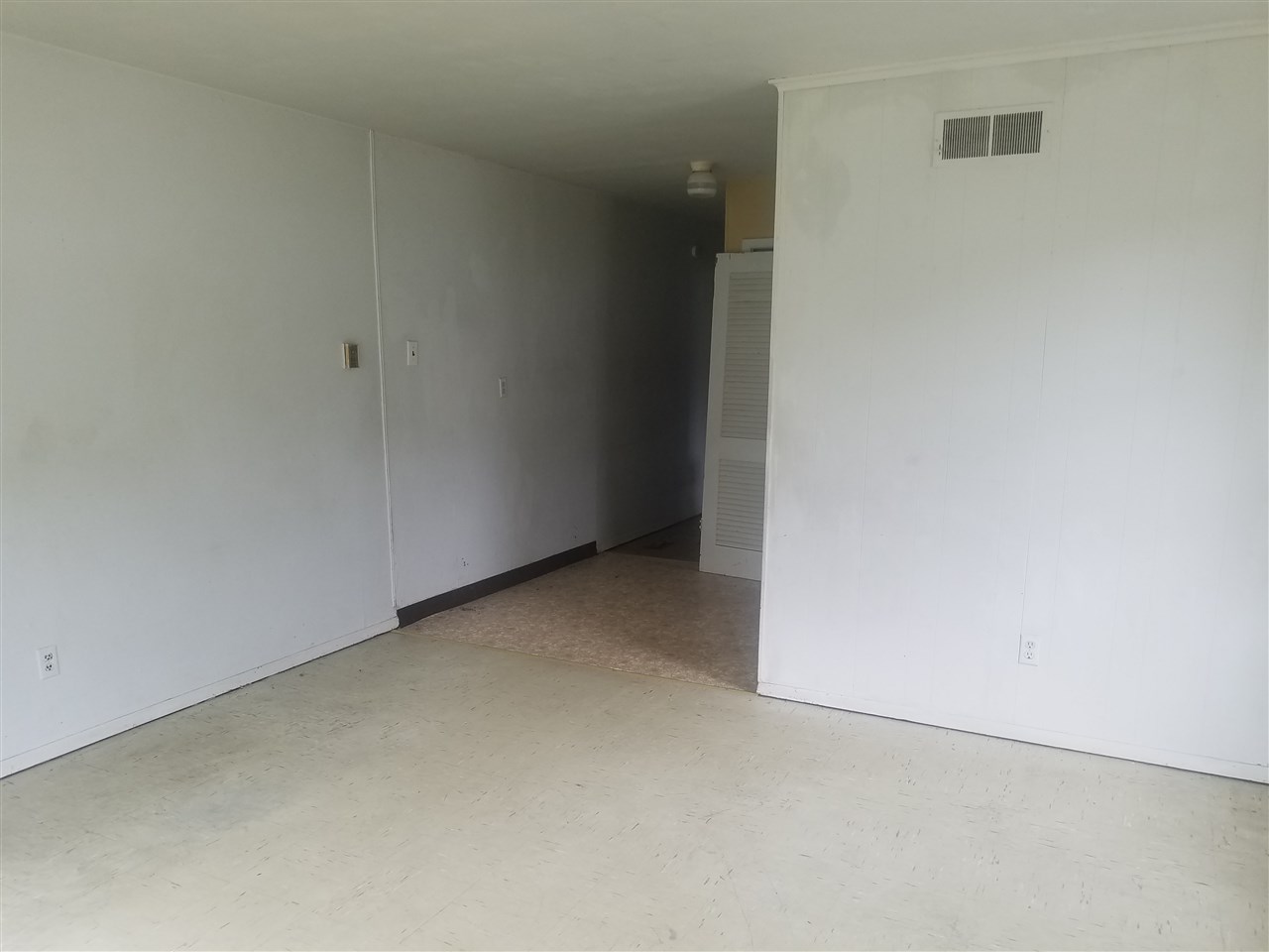 3174 Given Avenue Memphis, TN 38112 - Photo 5 of 25