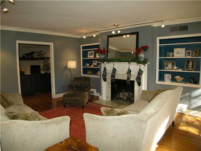 5144 Walnut Grove Road Memphis, TN 38117 - Photo 13 of 25