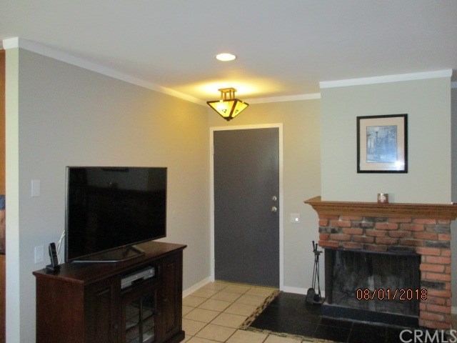 2015 Bataan Road, Unit 105 Redondo Beach, CA 90278 - Photo 6 of 15 Condo features plenty of wall space for both furniture and artwork.